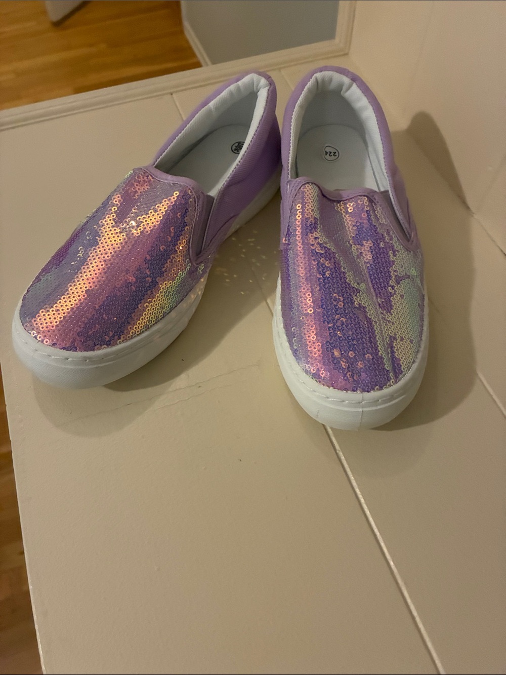 Source Unknown Iridescent Purple Sequin Slip-On Kids Sneakers